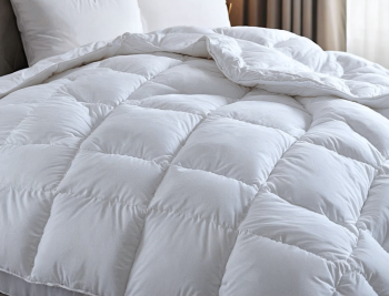 Paplóny a vankúše z dutého vlákna - páperový efekt - NEOSTEP